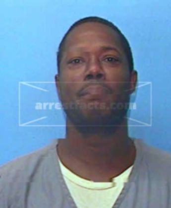 Cedric L Henry