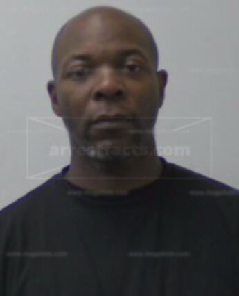 Lester Junior Morris