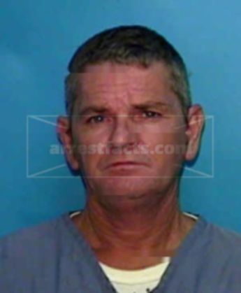 Johnny L Croom