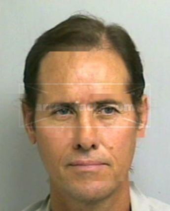 Wesley D Free