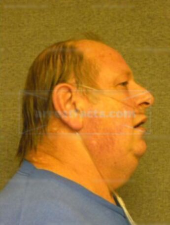 Richard D Swangstu