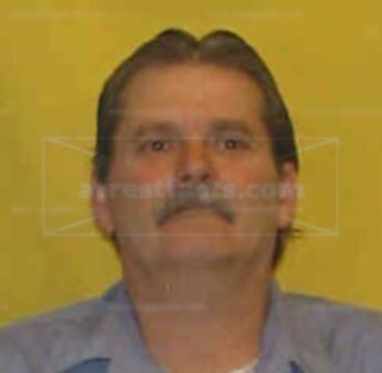 Timothy W Delawder