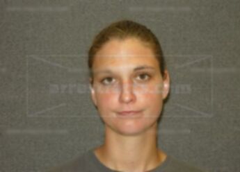 Danielle L Fernholz