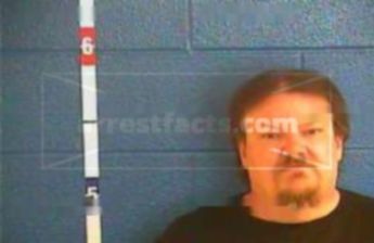 Steven D Price