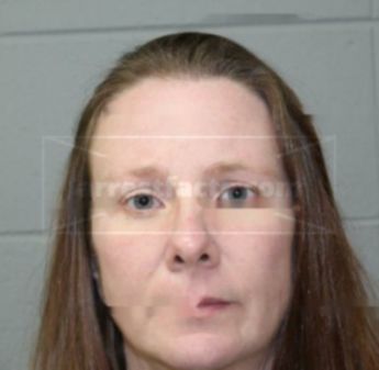 Lisa J Patten