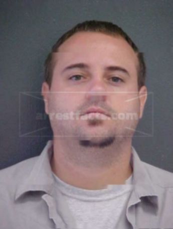 Brent J Scoggins