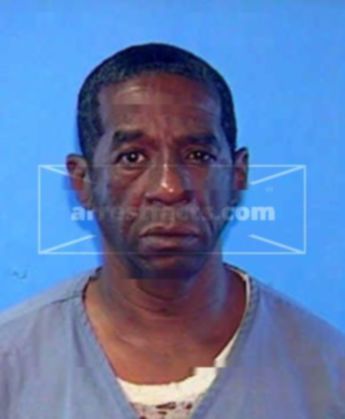 Troy L Bellamy