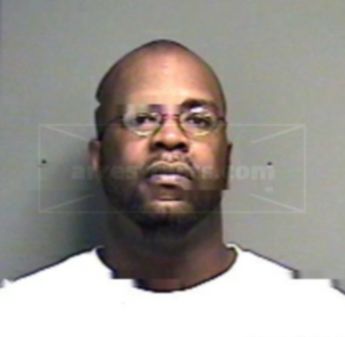 Dwight D Ford