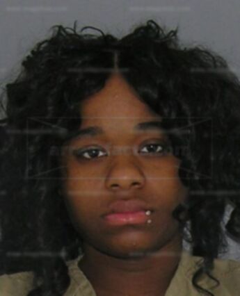 Tamiah L Arrington