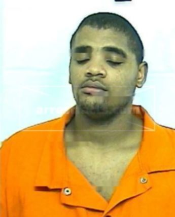 Tyreace L Knowles