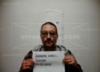 Van L Askew