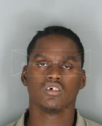 Quentin Devugh Roberson