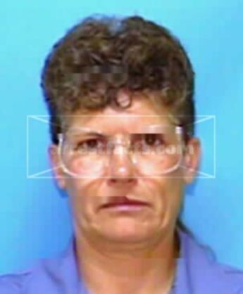 Linda M Smith
