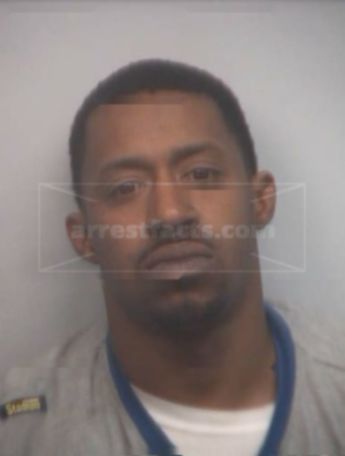 Delonzo D Riley
