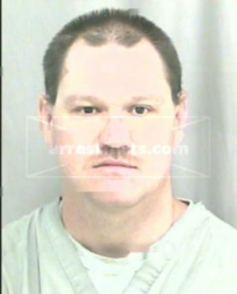 Duane W Davis