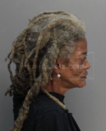 Almarie L Turner