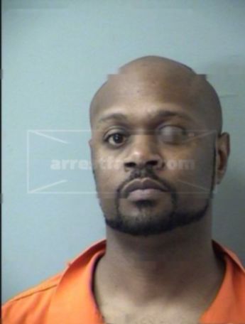Marcus Dionisio Brown