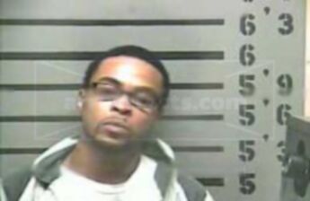 Trayvis Antonia Hendrix