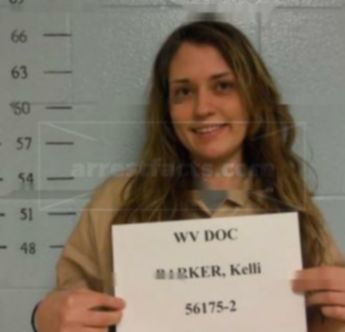 Kelli S Barker