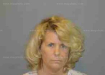 Maureen Ellen Hunt