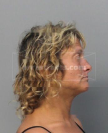 Kelly D Brater