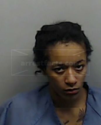 Naikia Nicole Hinton