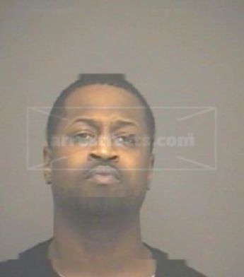Edward R Smith