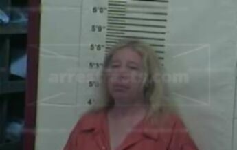 Doris C Thomas