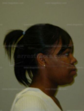 Latoya R Roby