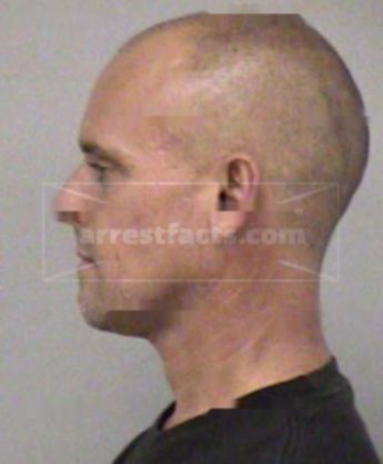 Jason R Lucas