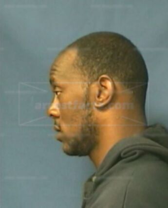 Chester R Nicholson Iii