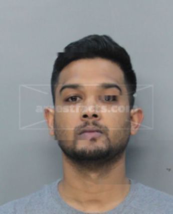 Chris Dinesh Carr