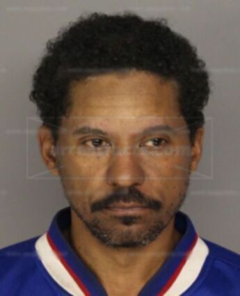 Esteban C Barrett