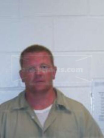 Larry L Ruegge Ii