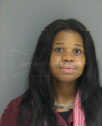 Sheneise S Farlow
