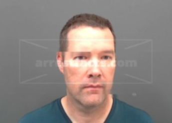 Douglas D Scyphers