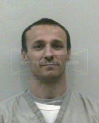 Darrin D Muegge