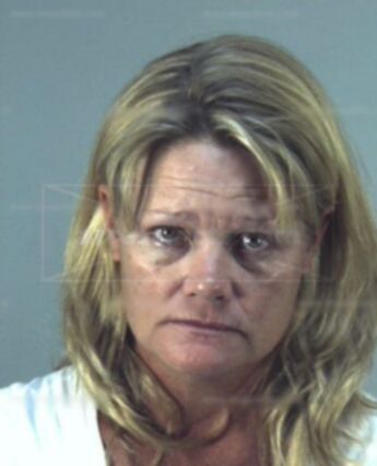 Donna L Crews