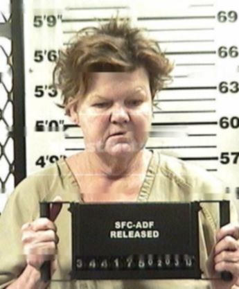 Linda R St Clair