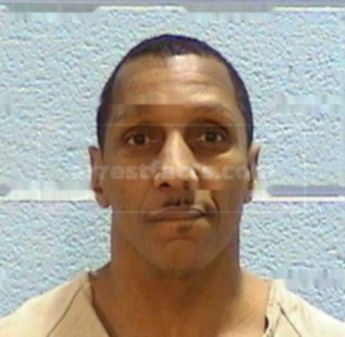 Lamont H Mcintosh