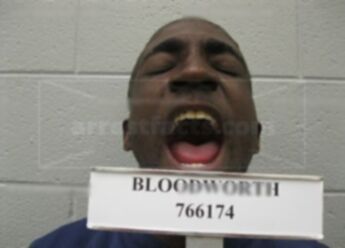 Quincy Tremayne Bloodworth