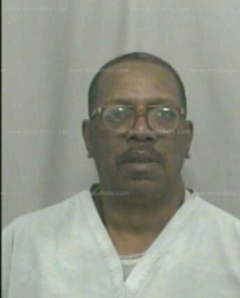Troy L Davenport