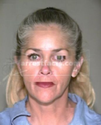 Martha V Altamirano