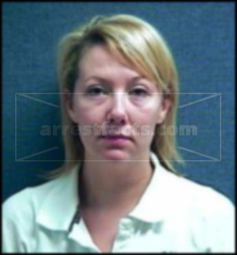 Tammy M Straus