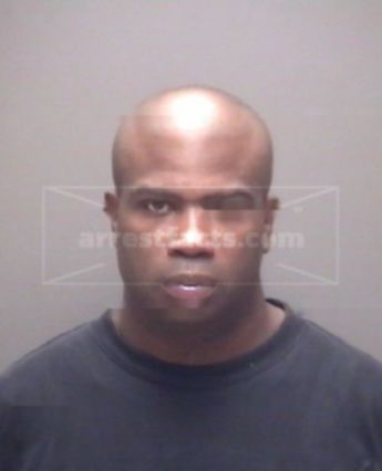 Ules Trey Ross
