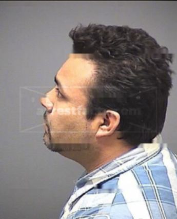Saul Velez Vasquez