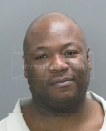 Fredrian D Robinson