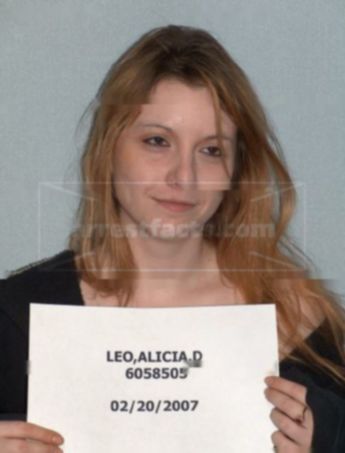 Alicia D Leo