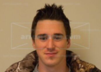 Kyle R Griffin