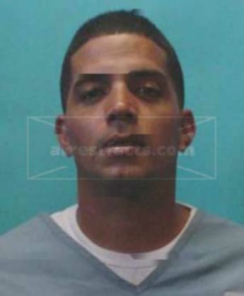Yomar J Diaz-Cintron